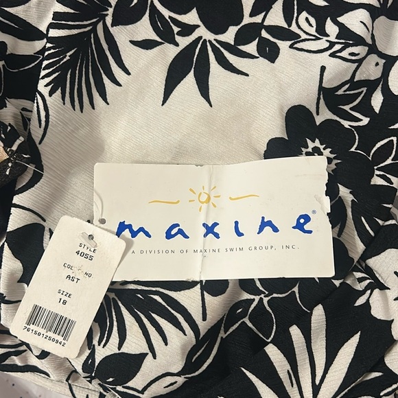 Vintage Tropical
Flowers Maxine of Hollywood Island Luxe 90's does 1950's. NWT - Picture 4 of 8